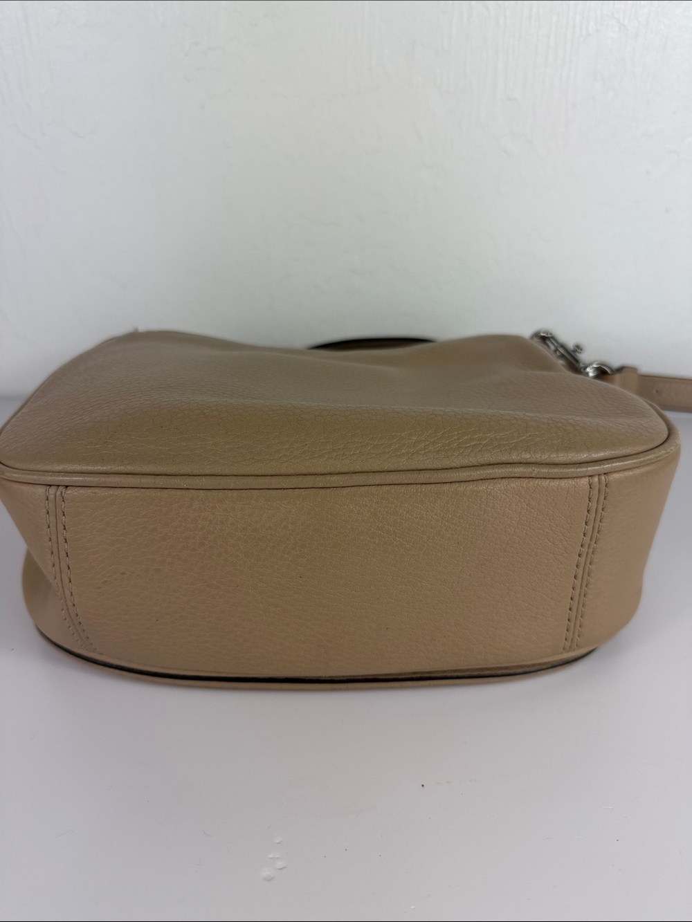 Marc Jacobs Tan Crossbody Saddle Bag - Picture 5 of 13